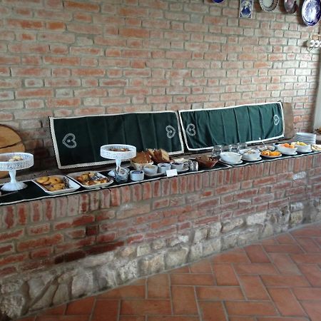Agriturismo Agronauta Villa Piozzano ภายนอก รูปภาพ