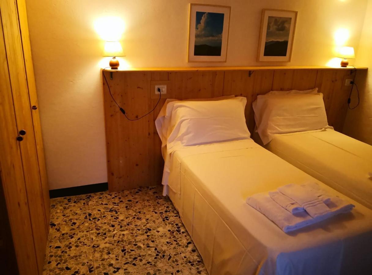 Agriturismo Agronauta Villa Piozzano ภายนอก รูปภาพ